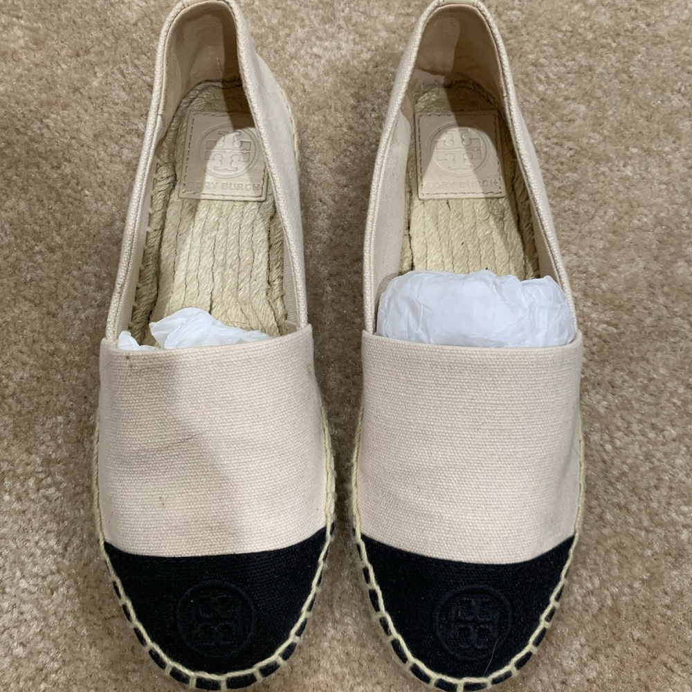 TORY BURCH Ivory/ Black Espadrilles Flats